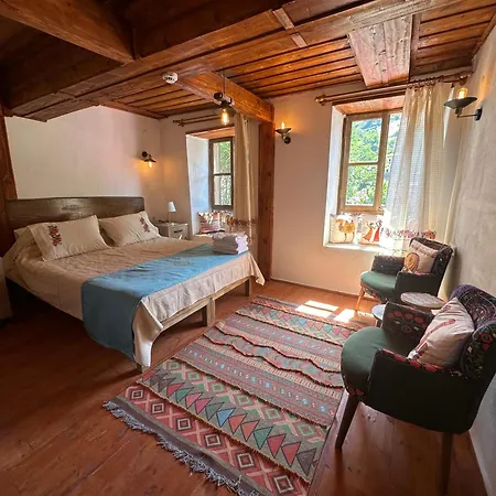 Rum i privatbostad Cirkince Sirince Selçuk