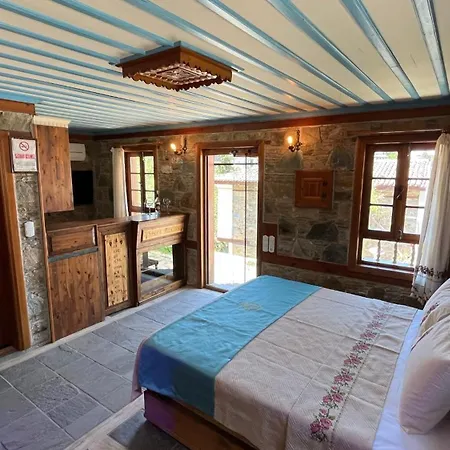 בית אירוח Cirkince Sirince *