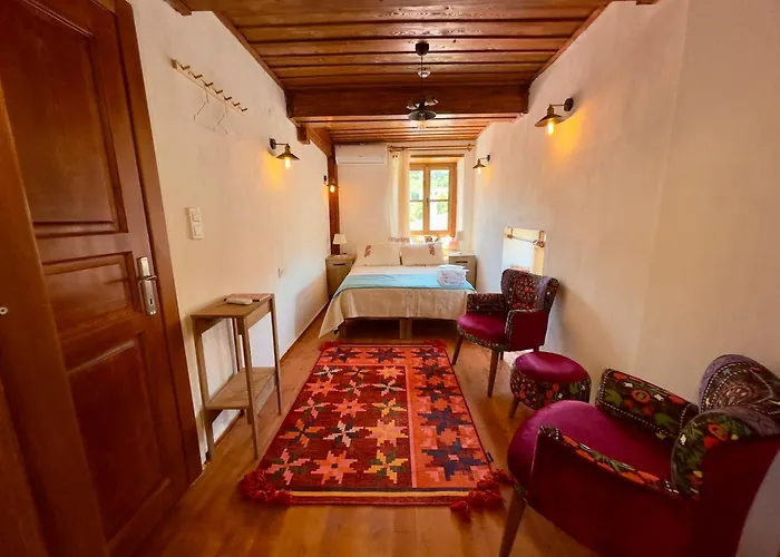 Cirkince Sirince Δωμάτια σε οικογενειακή κατοικία