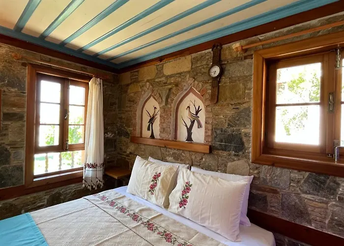 Cirkince Sirince Δωμάτια σε οικογενειακή κατοικία